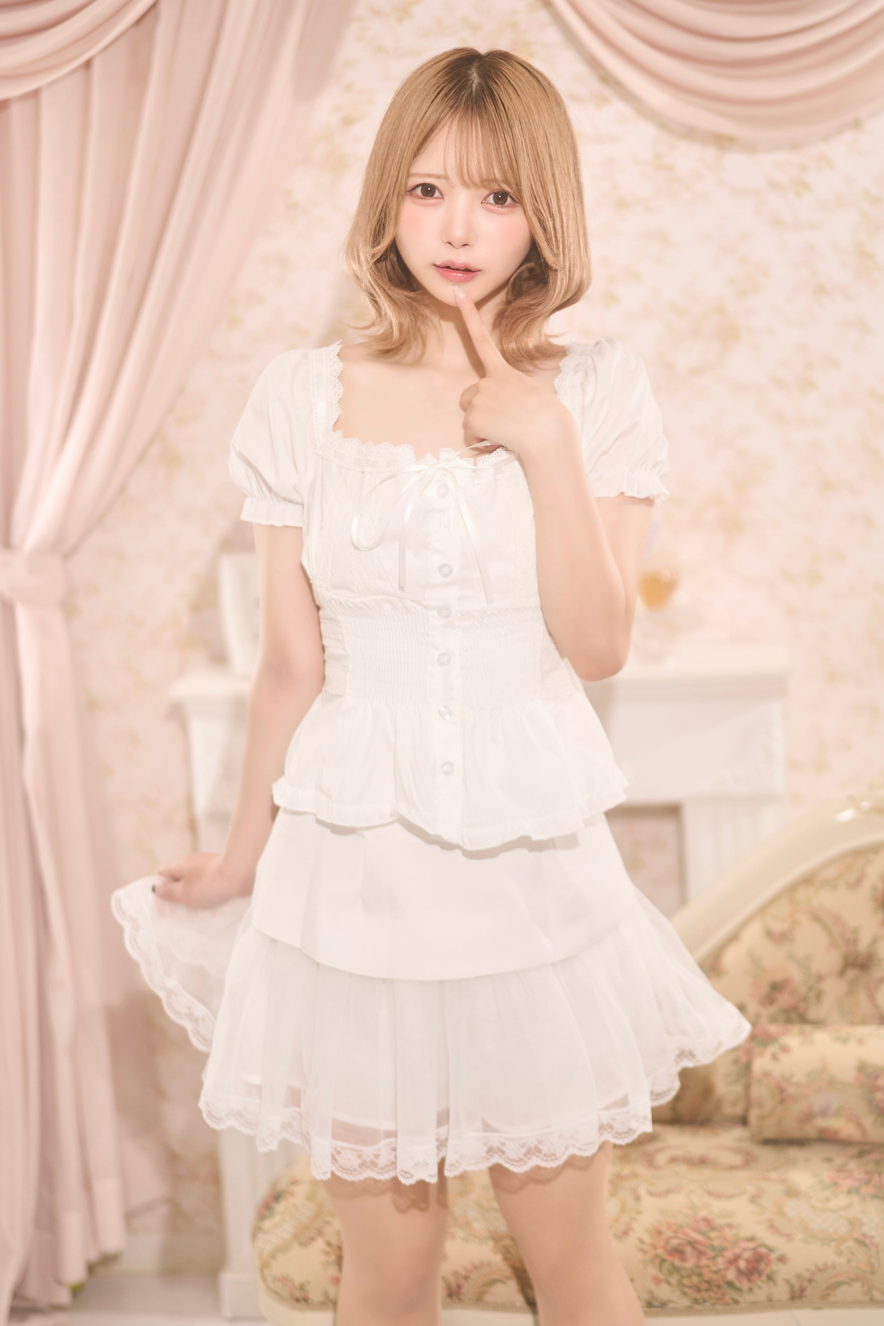 lace puff sleeve blouse