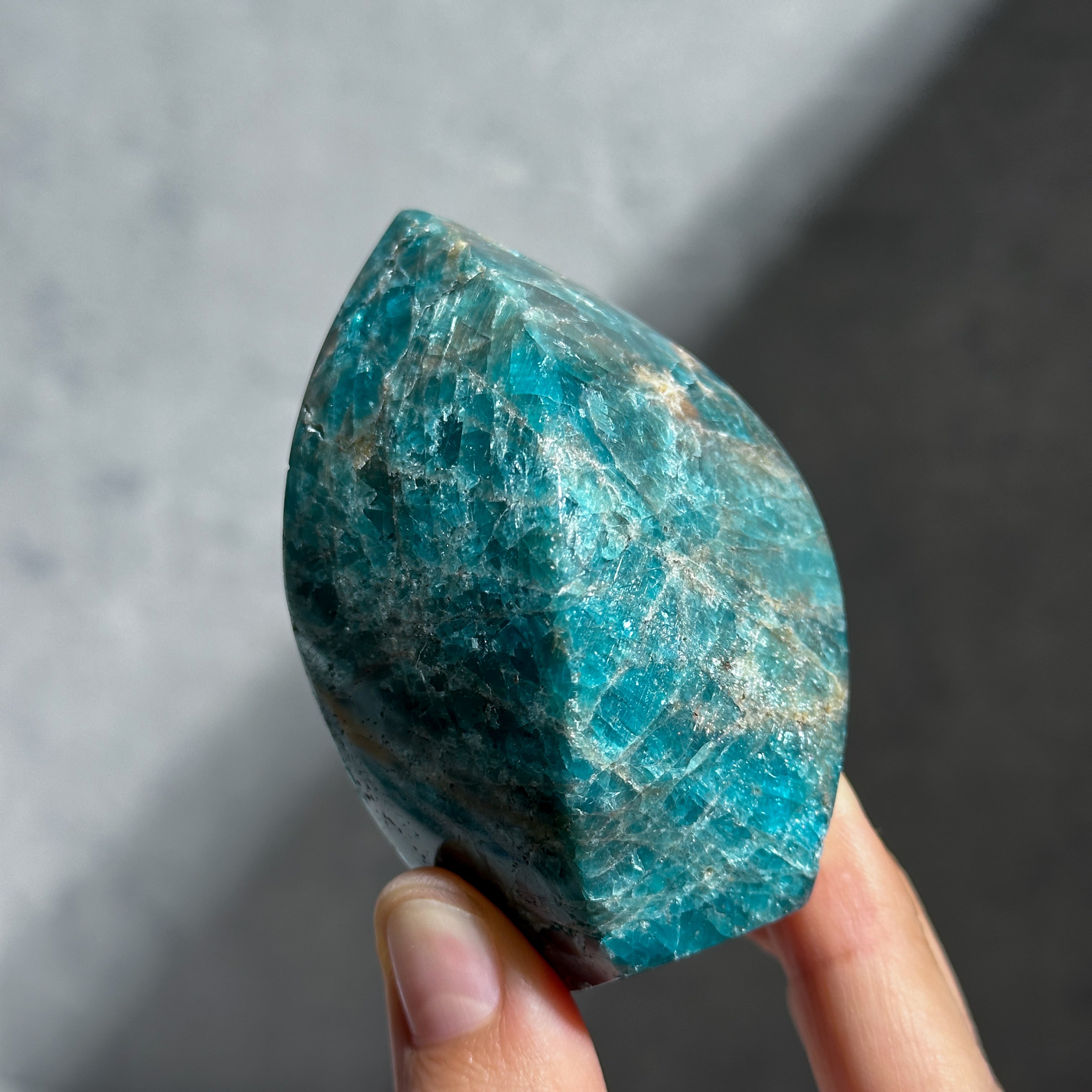 ブルーアパタイト フレイム型22◇ Blue Apatite ◇ 天然石・鉱物