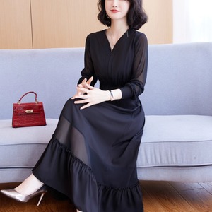 【送料無料】 ロングドレス 衣装 ひざ丈 ミモレ Aライン フレア プルオーバー 長袖 七分袖 Vネック 異素材切り替え ドッキング 透け感 シースルー 薄手生地 エレガント 可愛い 大人可愛い きれいめ シンプル カジュアル シック コンサバ 華やか 大人 上品 おしゃれ お洒落 主役級 こなれ感 高見え 無地 夏 30代 40代 レディース 女性用 ママ お出かけ 女子会 お呼ばれ お茶会 結婚式 二次会 パーティ 演奏会 フォーマル ファッション コーデ スタイル 楽ちん 体型カバー 垢抜け 存在感