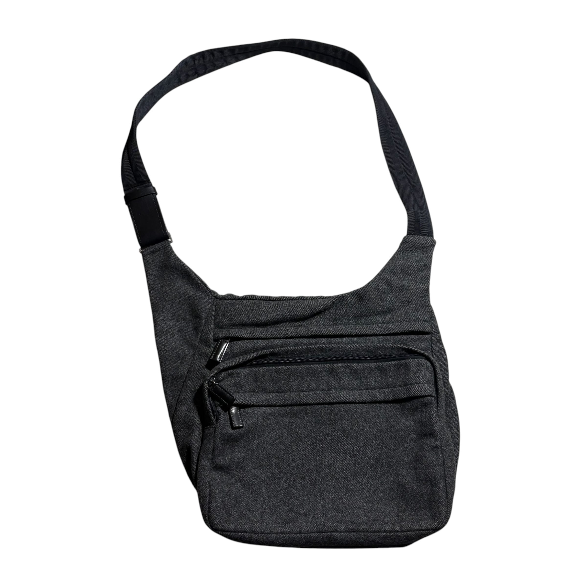 JEAN PAUL GAULTIER HOMME leather one-shoulder bag | NOIR ONLINE