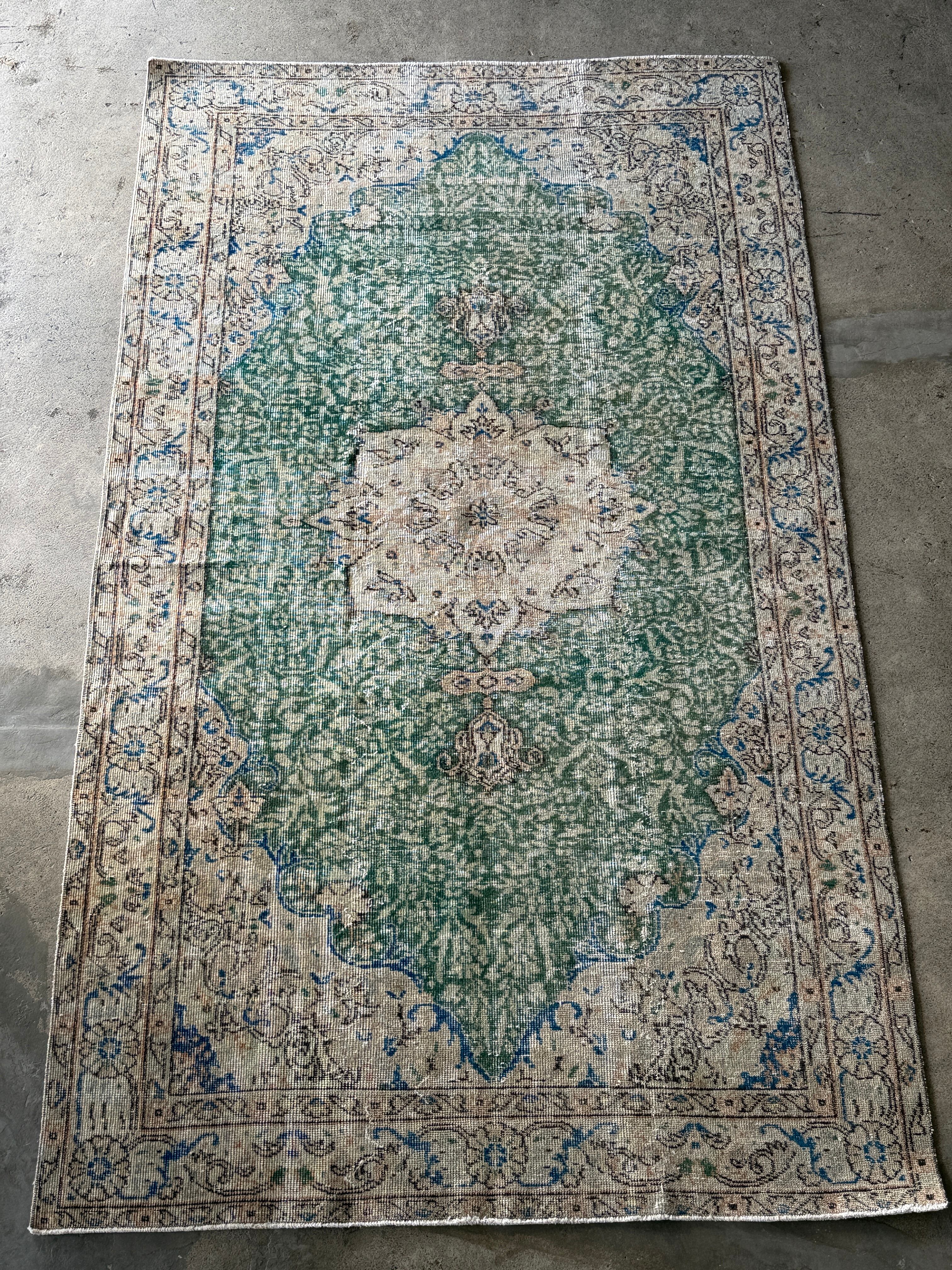 Antiques&Crafts880