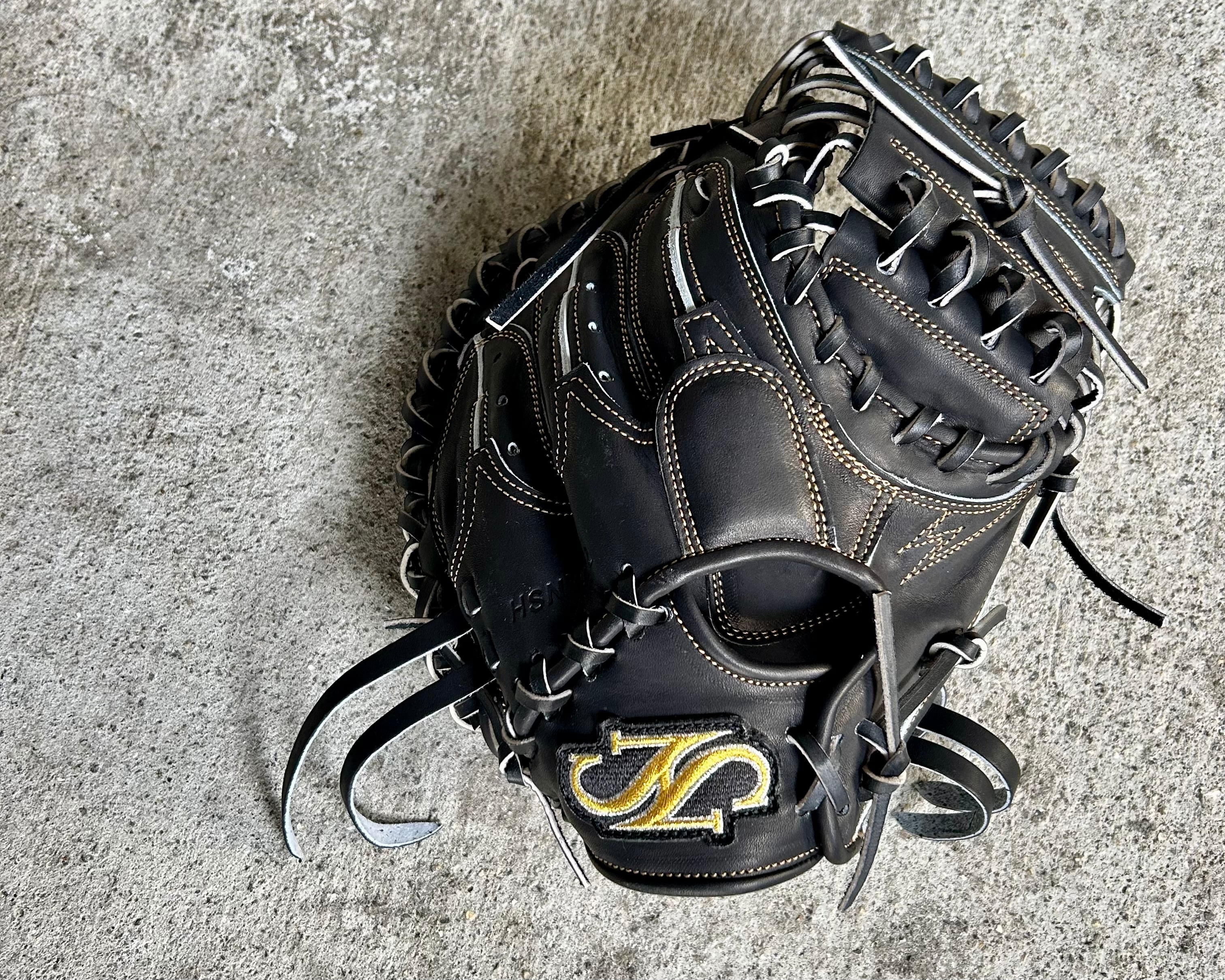 KANAMEミット創業者：小嶋氏が 手掛けるTYPE-I100『名も無きグラブ』 shotaro.kojima catchersmitt select shop