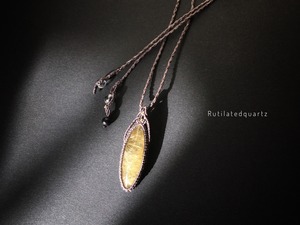 ルチルクォーツ macrame necklace