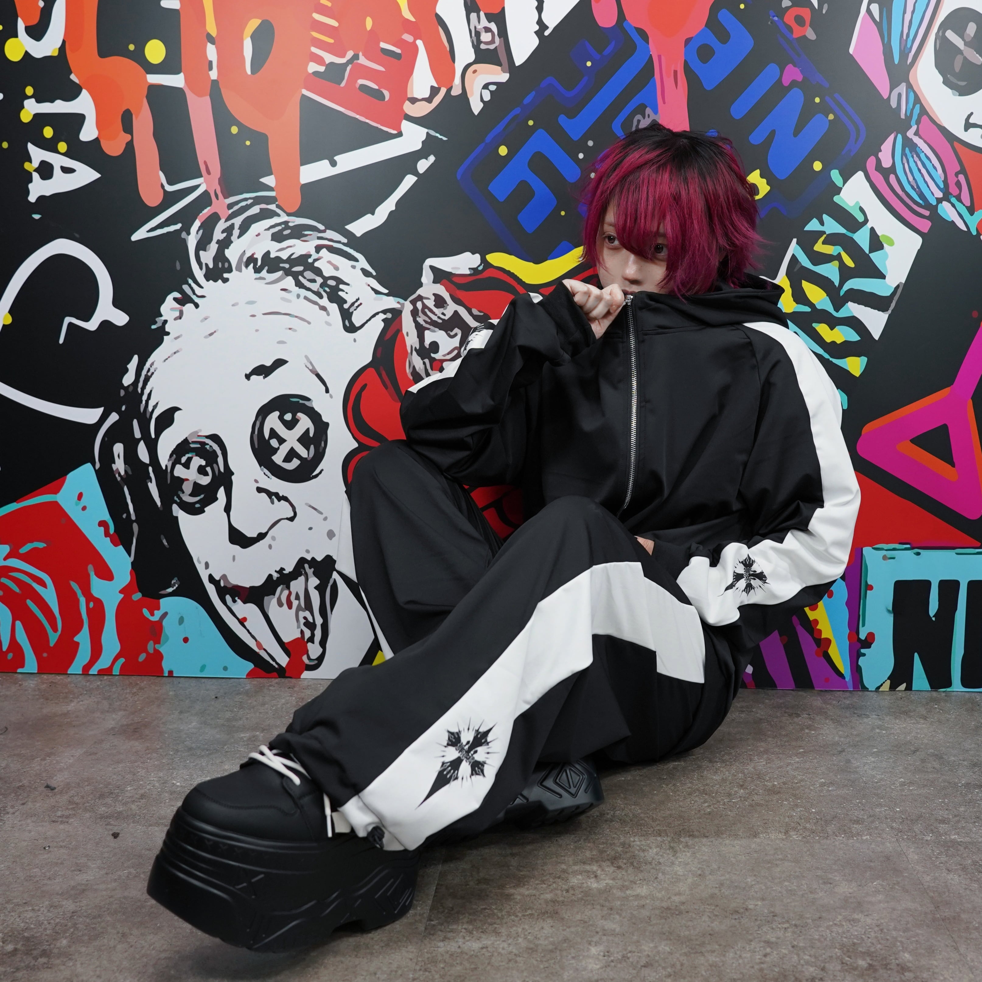 3000円引き‼︎WHITE LINE TRACK SET-UP【CROSS】 | NIER CLOTHING