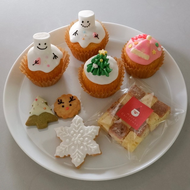 クリスマスカップケーキ&焼き菓子セット_2