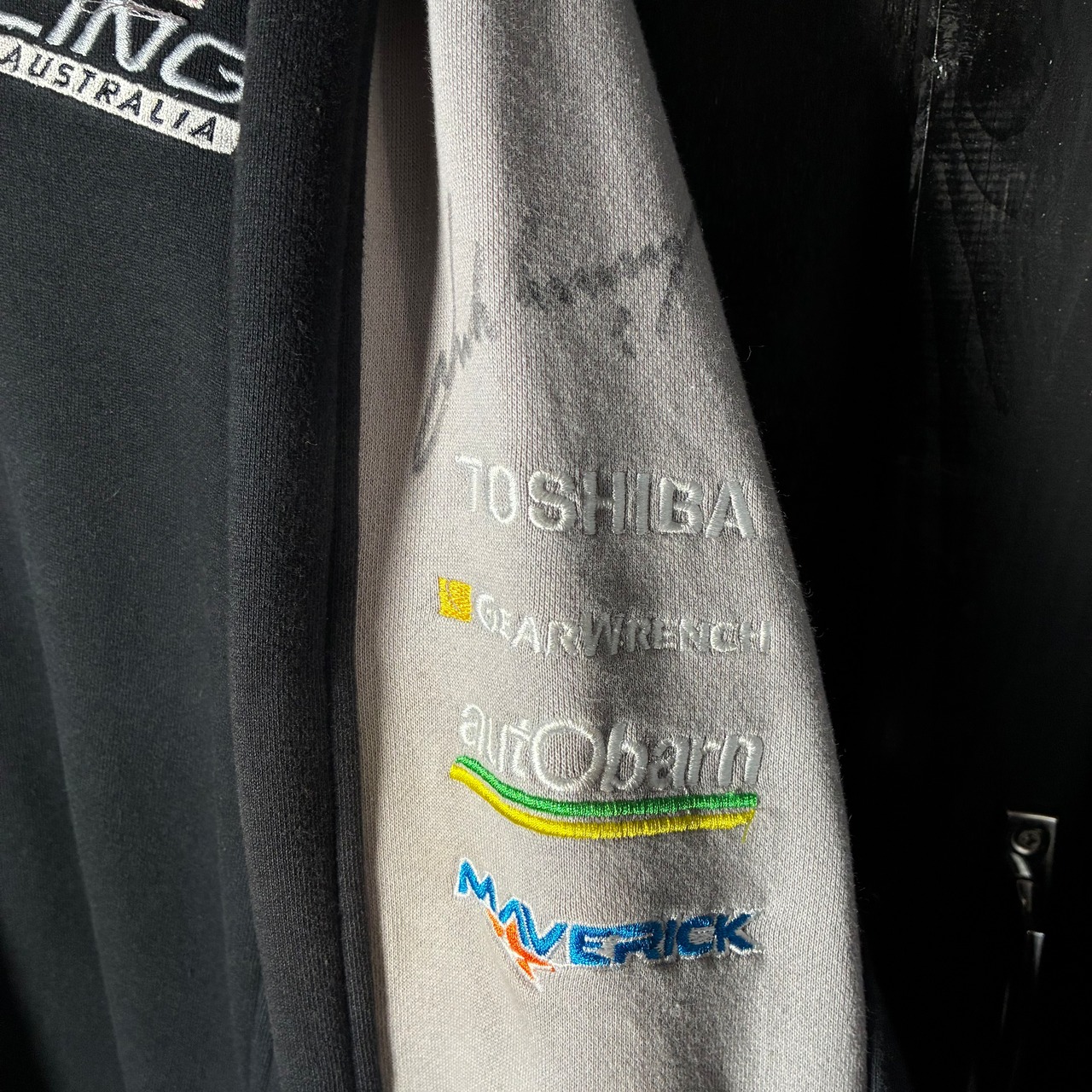 Red Bull RACING フルデコジップパーカー　黒×グレー レッドブルレーシング