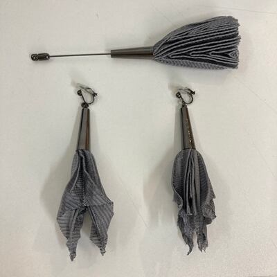 ISSEY MIYAKE イッセイ ミヤケ FLORIOGRAPHY イヤリング コサージュ