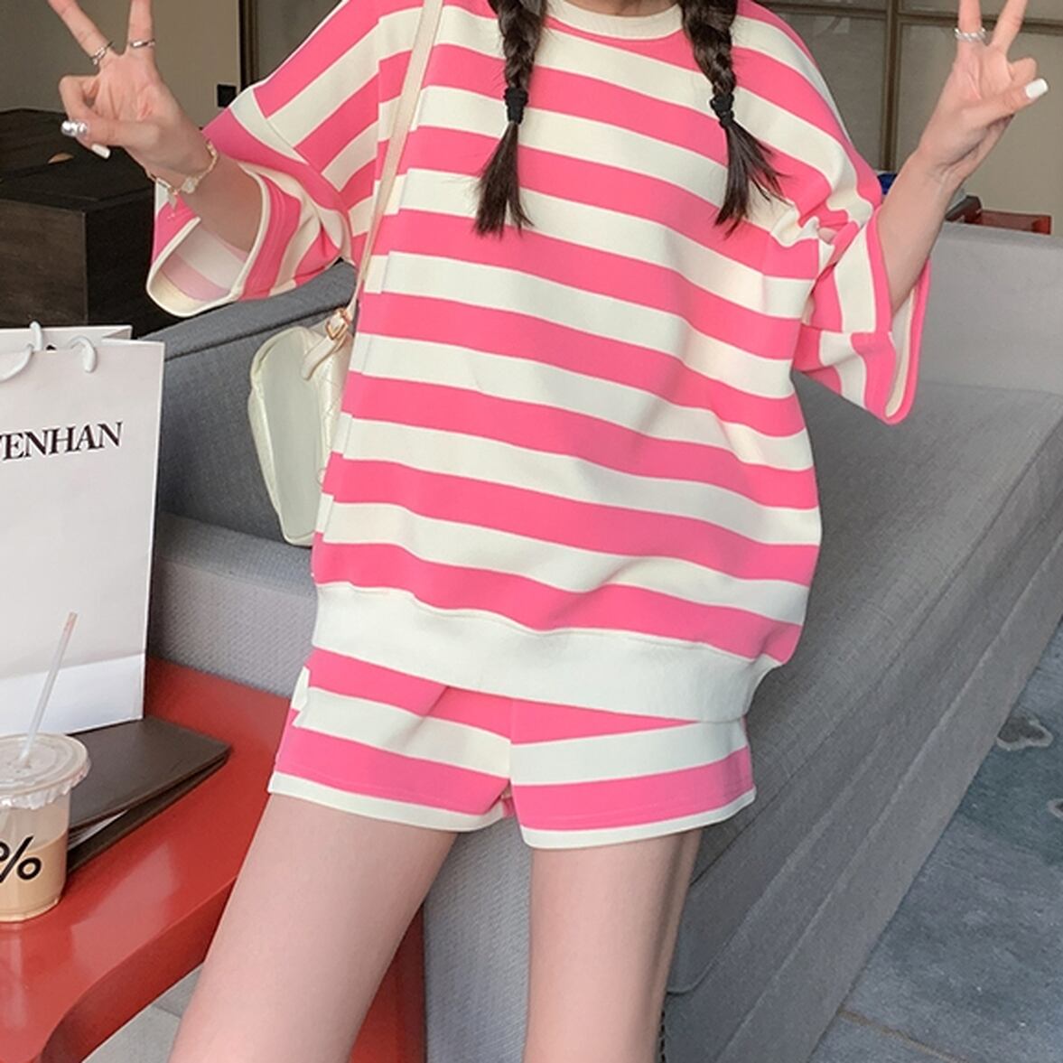 ❣️archivio ボーダーセットアップ❣️可愛いです❣️ ボーダーセットアップ ショートパンツセットアップ レディース
