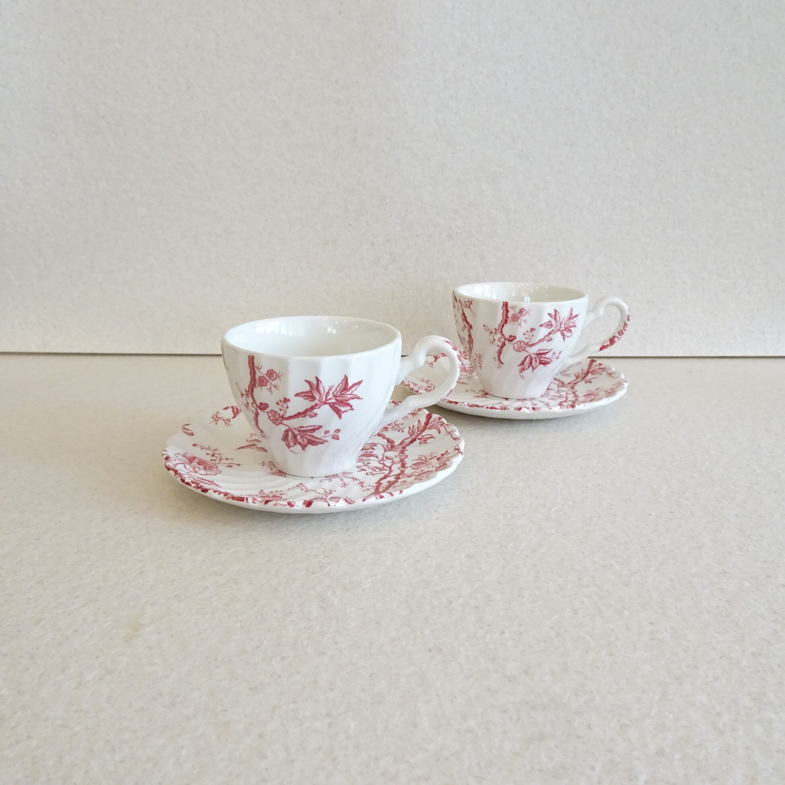 英国・ジョンソンブラザーズ デミタスカップ&ソーサー 2客セット