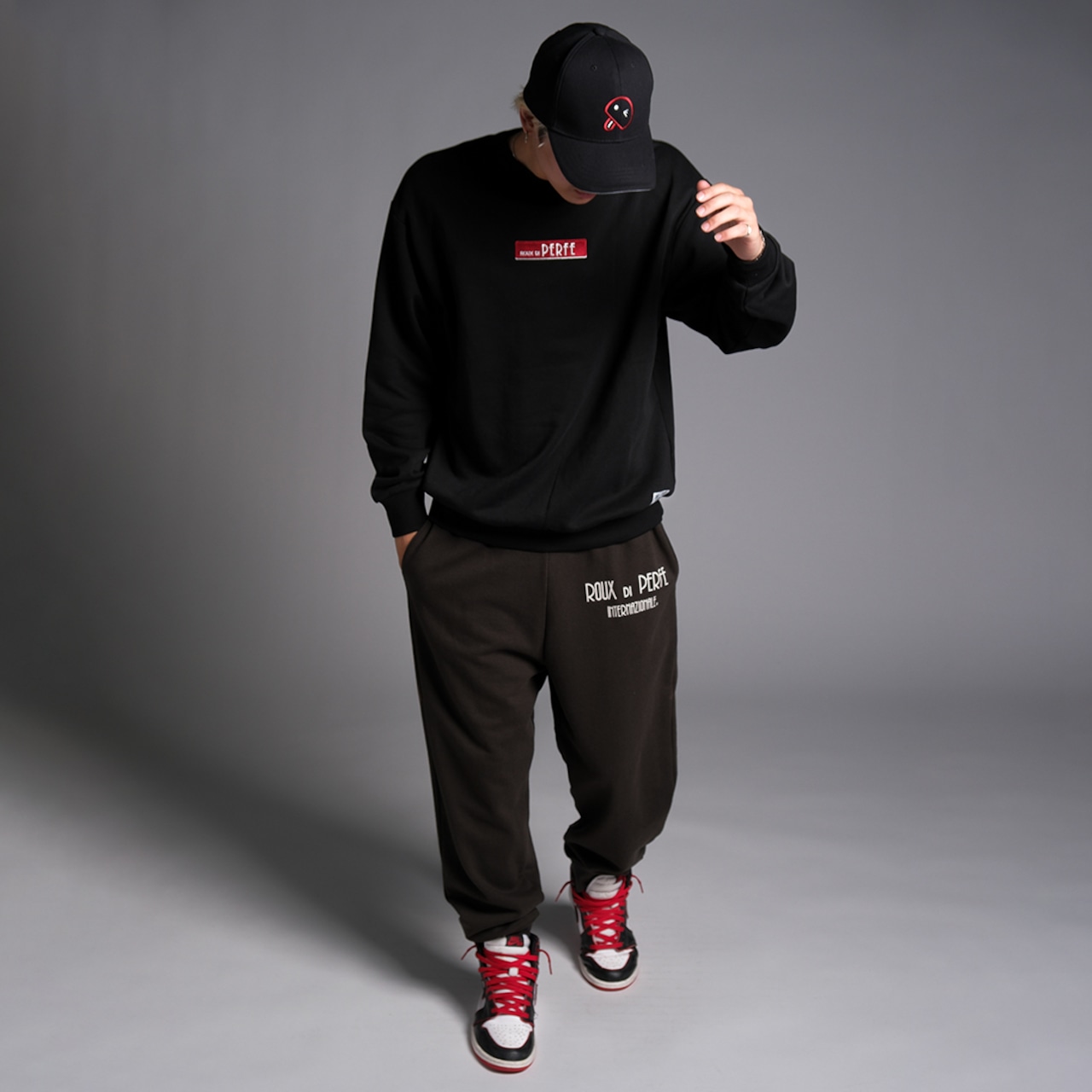 ベーマーク刺繍キャップ