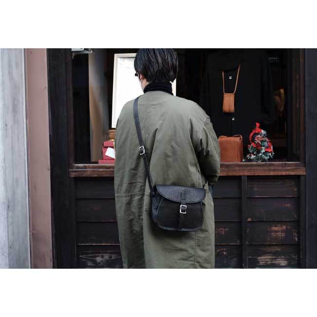 SLOW スロウ fino cartridge shoulder bag M 306S41K | Primal Store