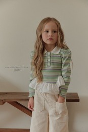 韓国子供服 / 26Autumn / 〖取寄〗Melikey / 斜めフリルカラーTシャツ / 女子服 *XS~JM*