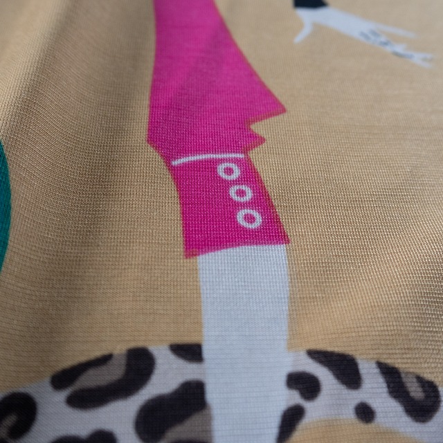 "TODO" used Half zip pullover