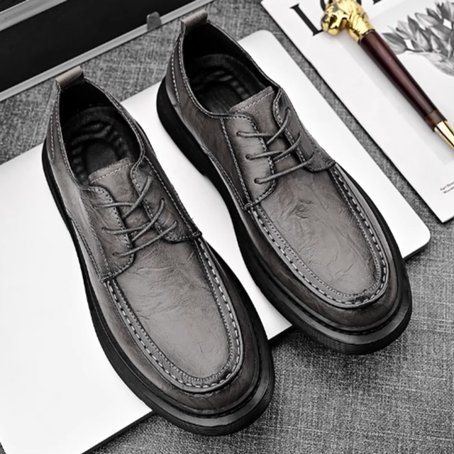 クラシックモダン　ラウンドトゥ　フェイクレザーシューズ　2カラー　LB1407