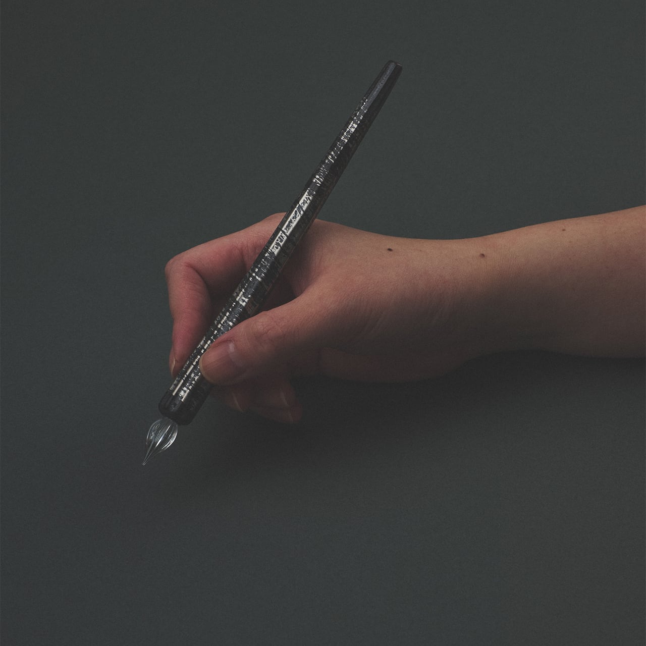 金かすり しのぎガラスペン｜有田焼 金かすり しのぎガラスペン｜有田焼 | HIZEN5