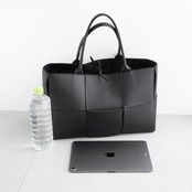 ボッテガヴェネタ アルコ ミディアム トートバッグ ブラック レザー