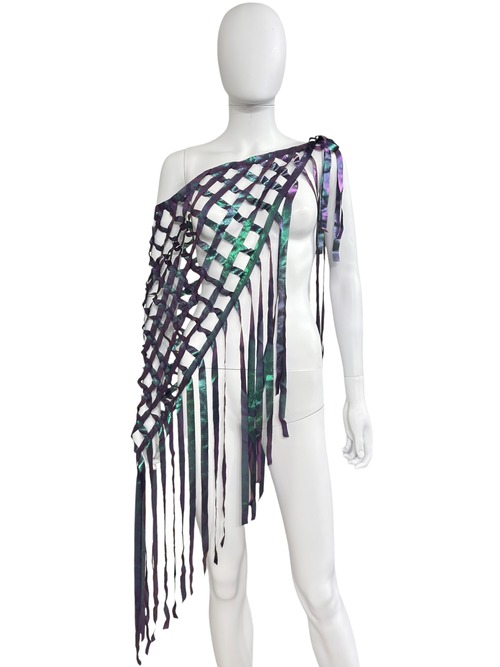 AW2002 ISSEY MIYAKE IRIDESCENT SHAWL