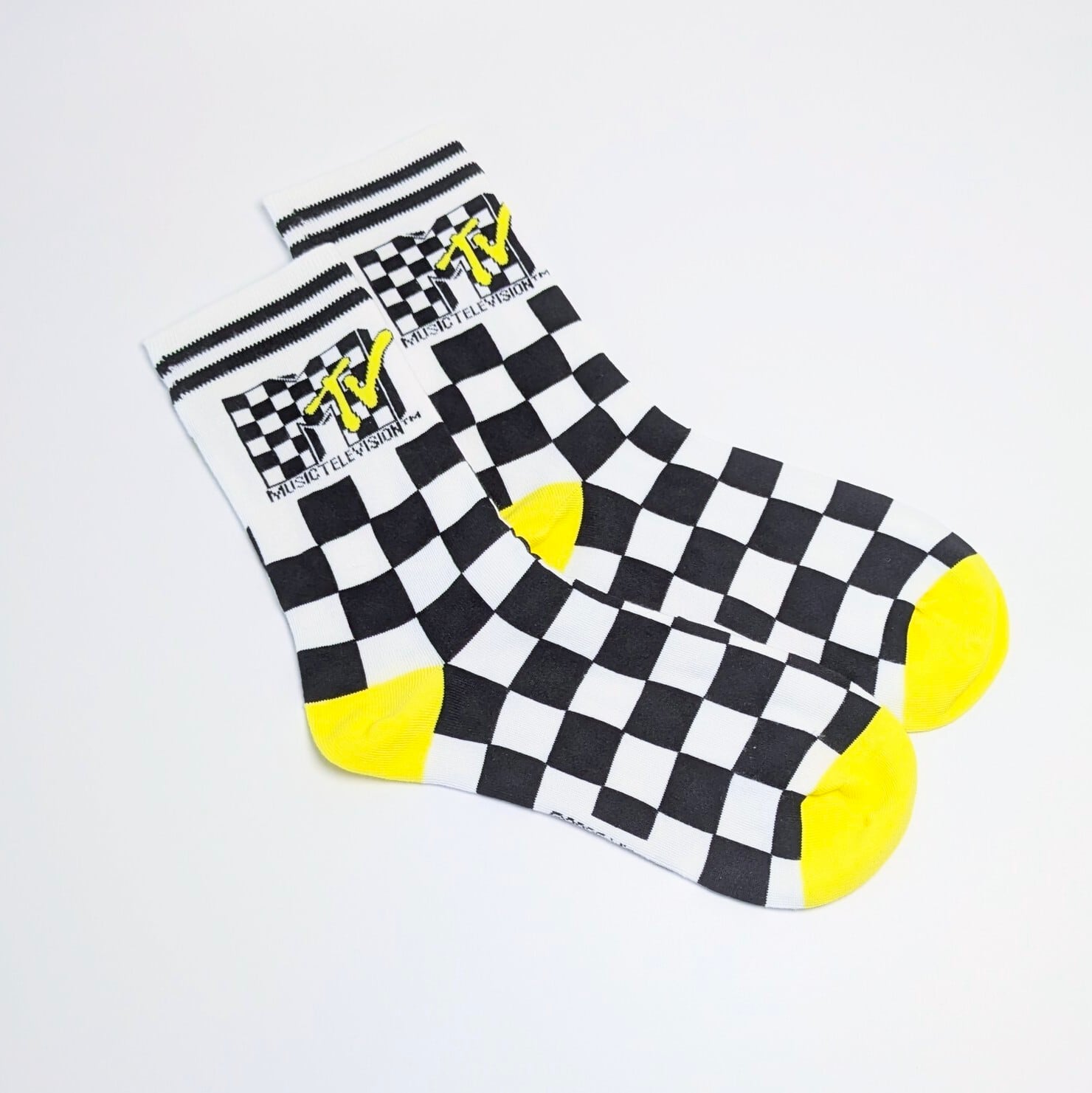 ♧【 crew socks / クルーソックス 】MTV / チェッカーフラッグデザイン 靴下 / ソックス〚アメリカン雑貨 アメトイ〛
