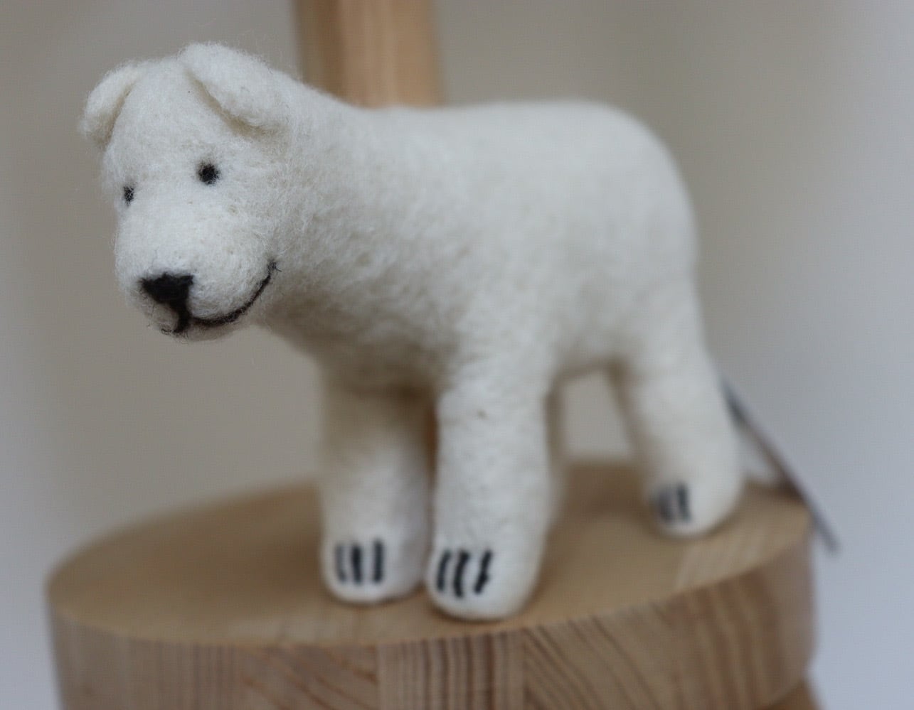 フェルト動物シリーズ しろくま（4つ足タイプ）2025ver | eje &
