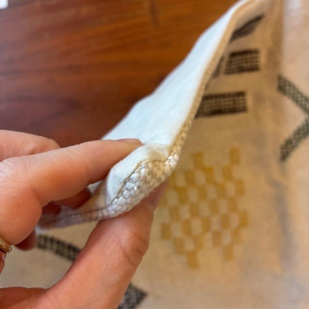 India Hand woven cushion cover　45×45cm 2type　インド　手織りのクッションカバー　全2種　ホワイト　ナチュラル　トライバル　民族　メール便　