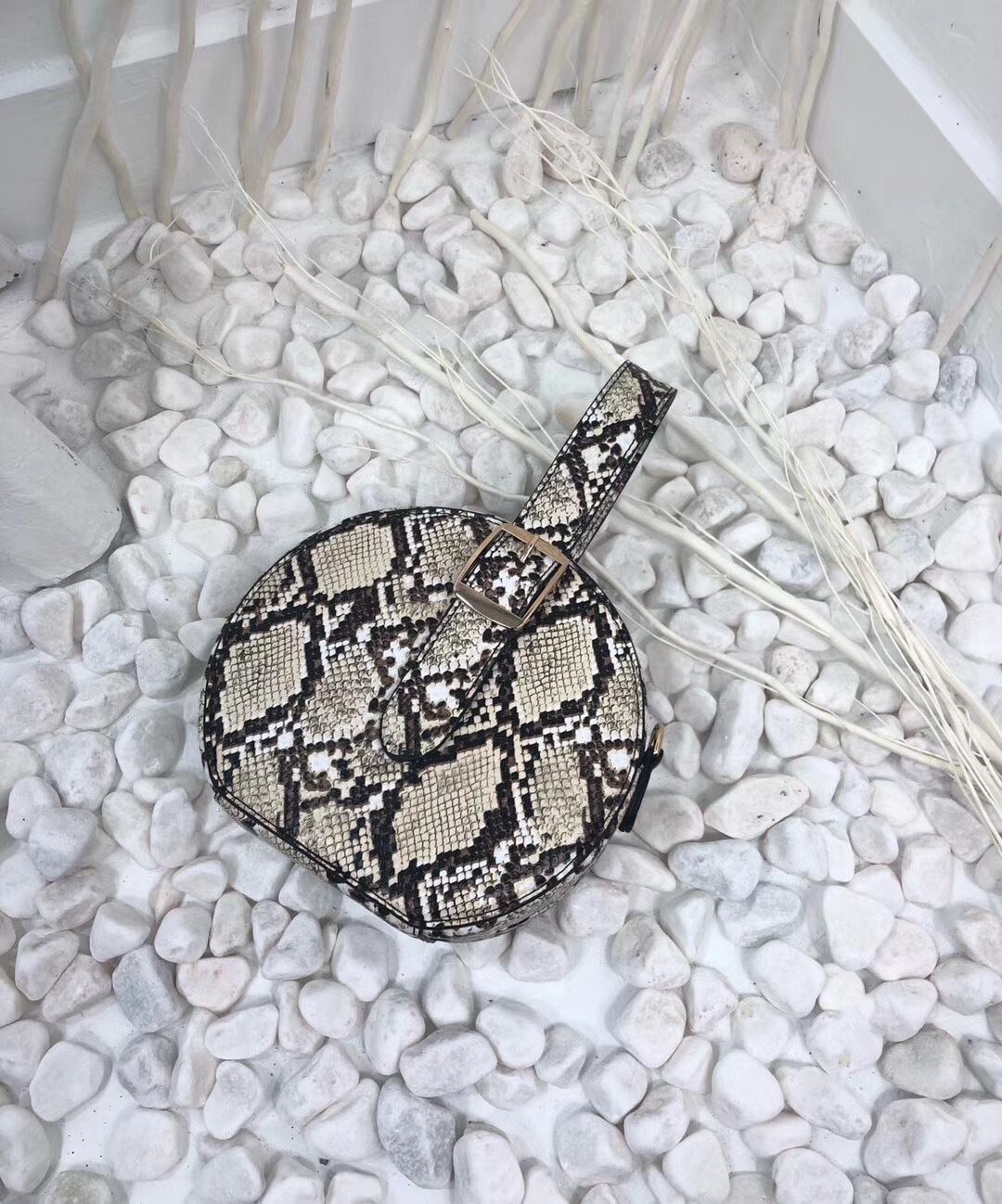 ラウンドバッグ