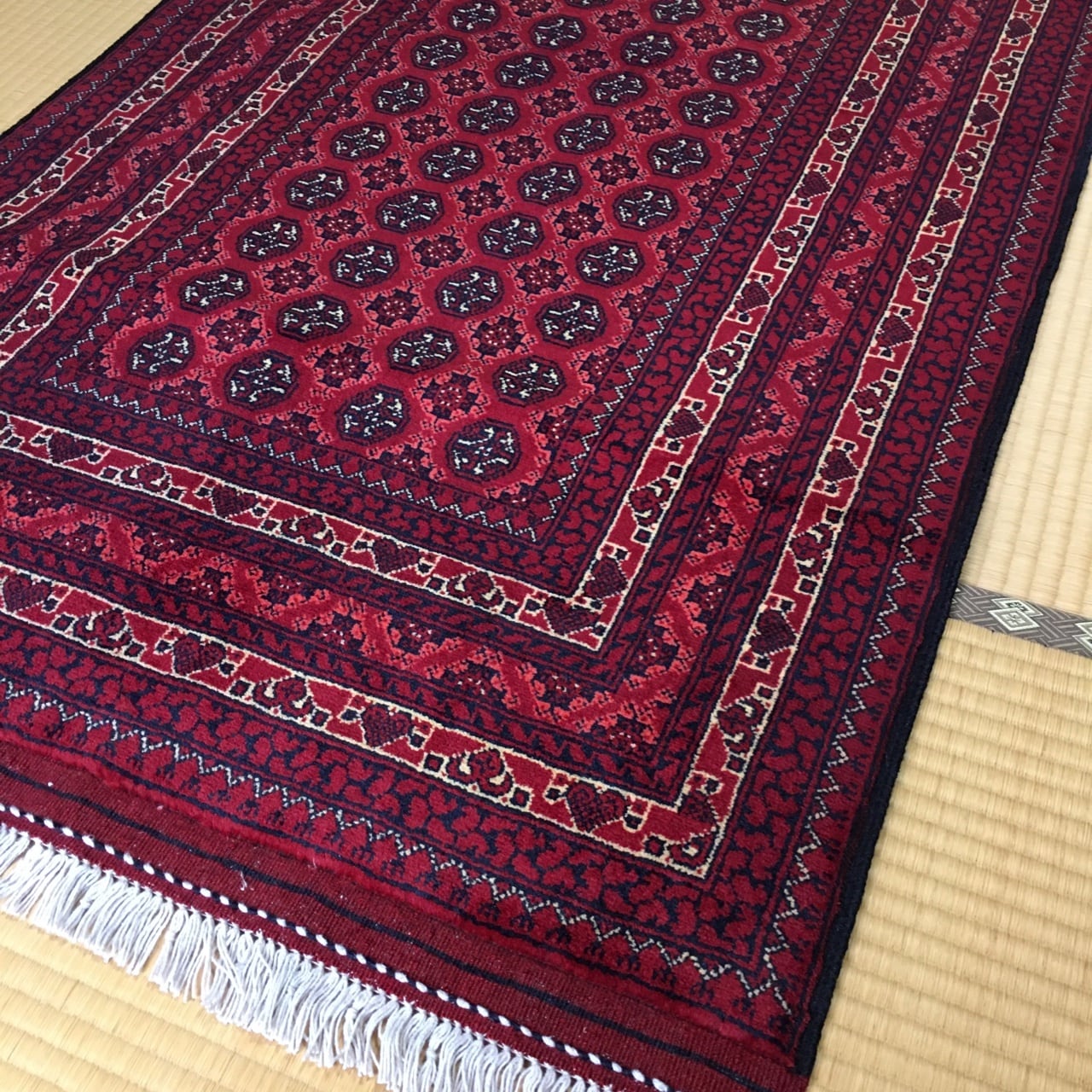 アフガニスタン手織り絨毯 ウール　アクセントラグ　size:124cm×85cm