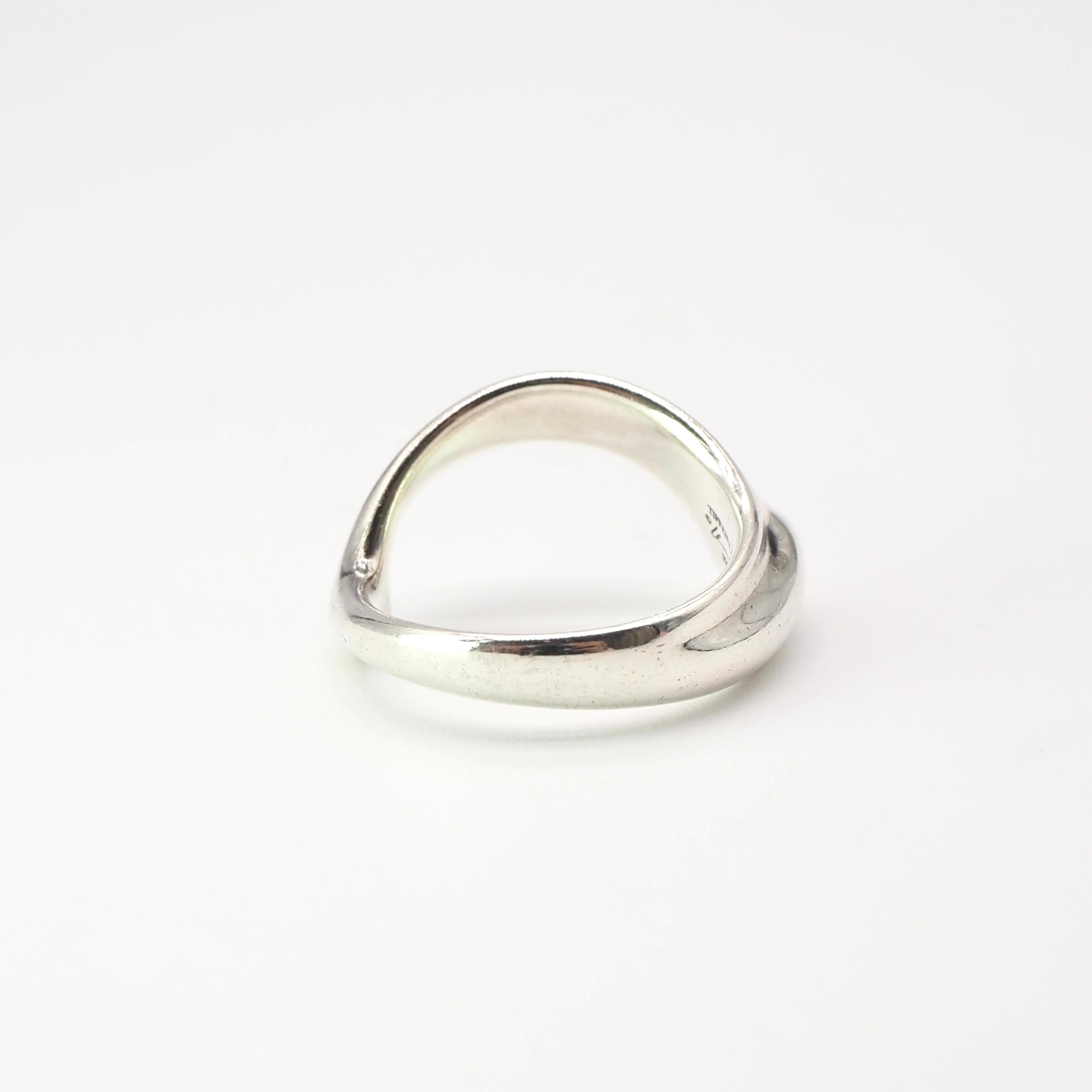 Tiffany&Co. 約9号 カーブドウェーブハートリング シルバー925