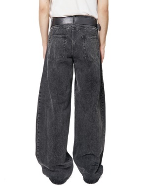 ssstein × UMBRO "DEFORMATION WIDE DENIM JEANS 〔BLACK〕"