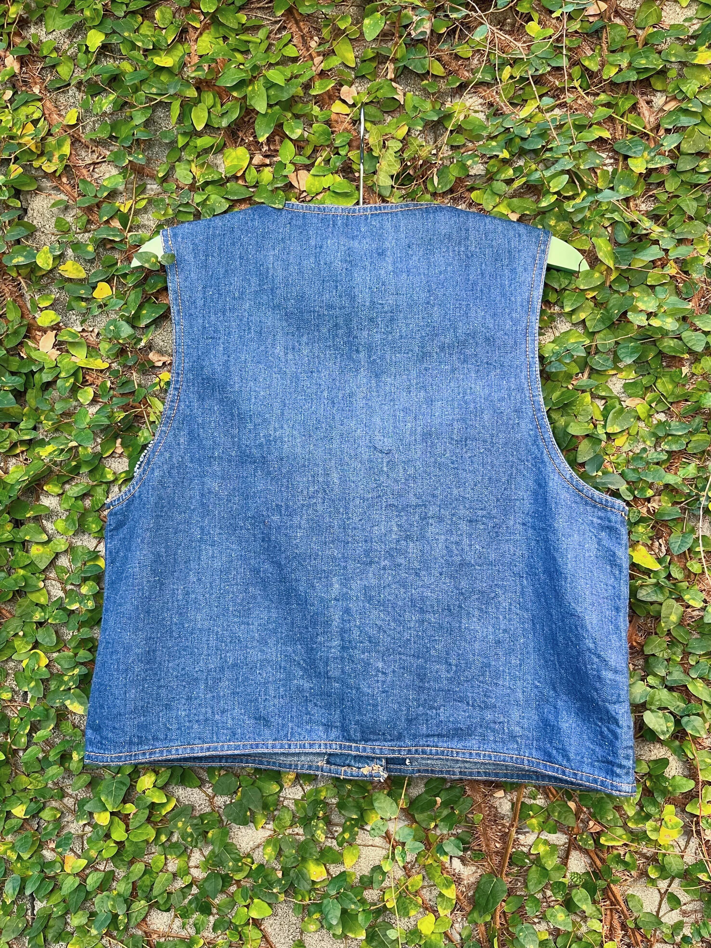 remake ✂︎ acorn button denim vest