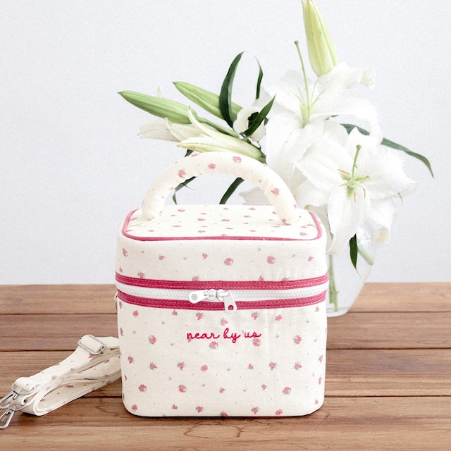 【予約】[near by us] all-day cooler bag（cherry red）