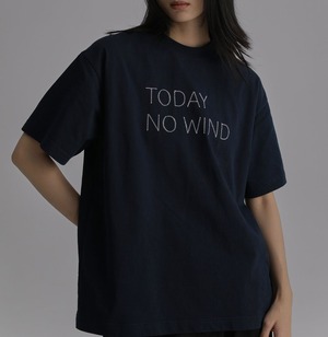 ユニセックス刺繍ロゴ Tシャツ   F0253
