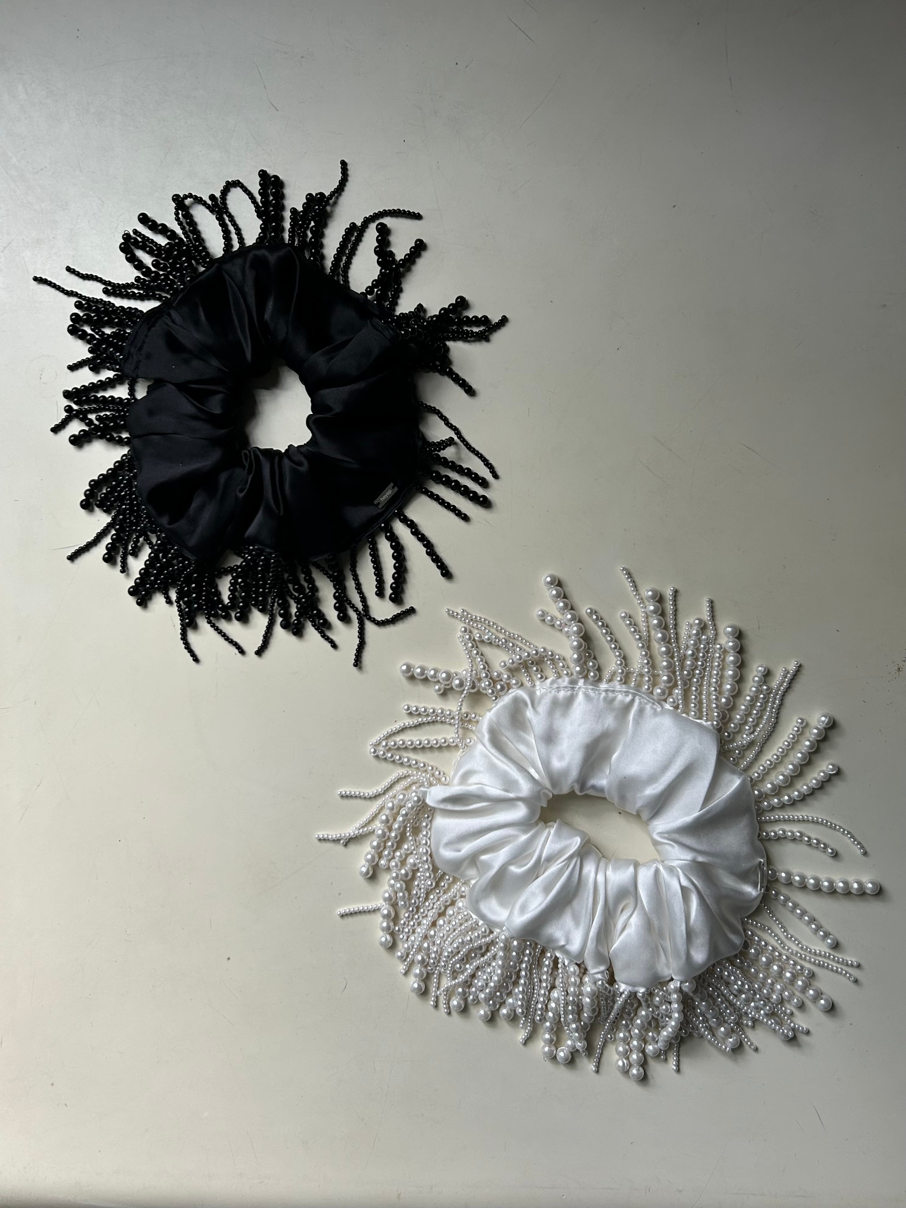 Faux ファッション heyep silk beaded fringe scrunchie