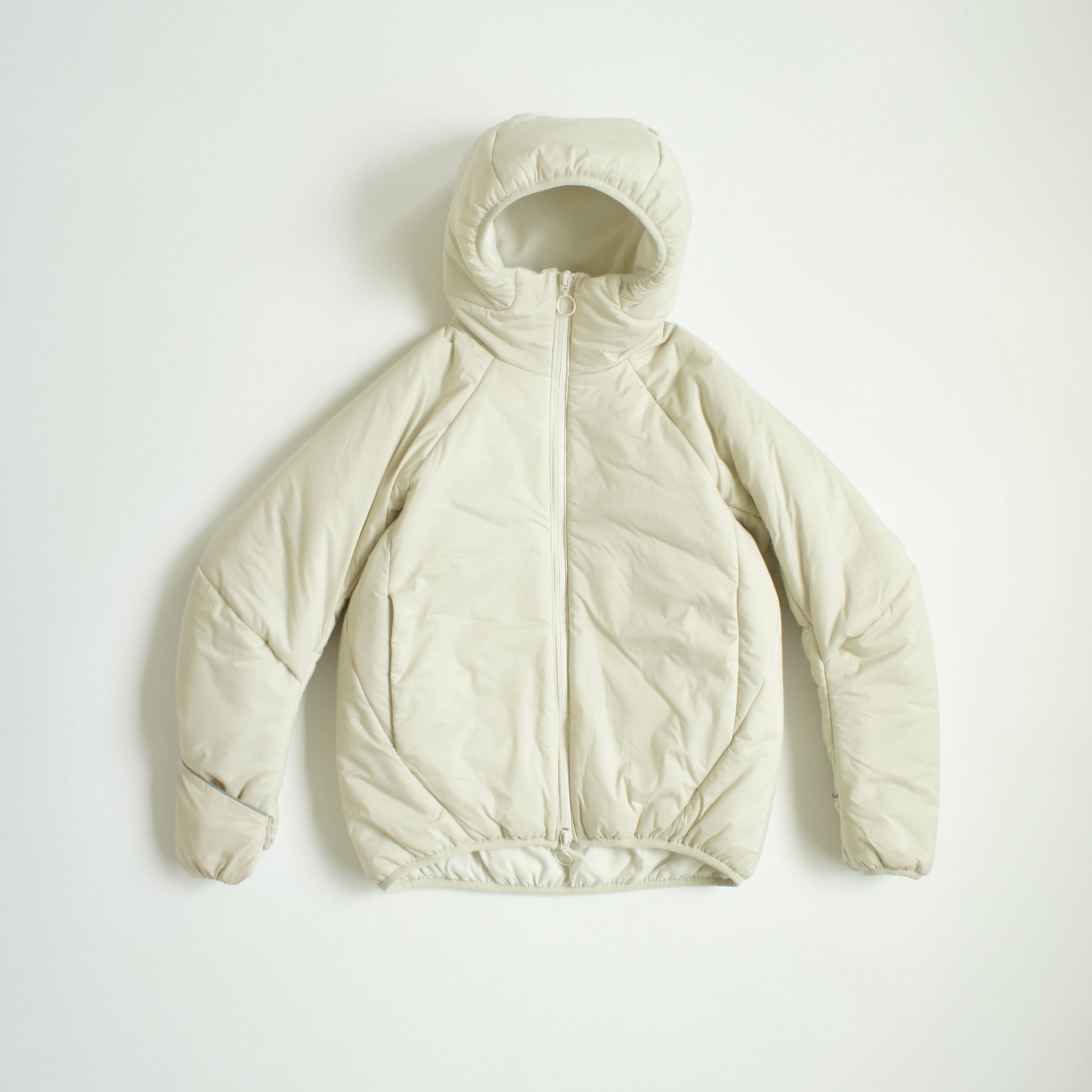 〈 MOUN TEN. 25AW 〉air mitten blouson "ブルゾン" / oyster