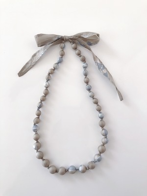 Tie dye  necklace  Beige & Light grey  ベージュ＆ライトグレー