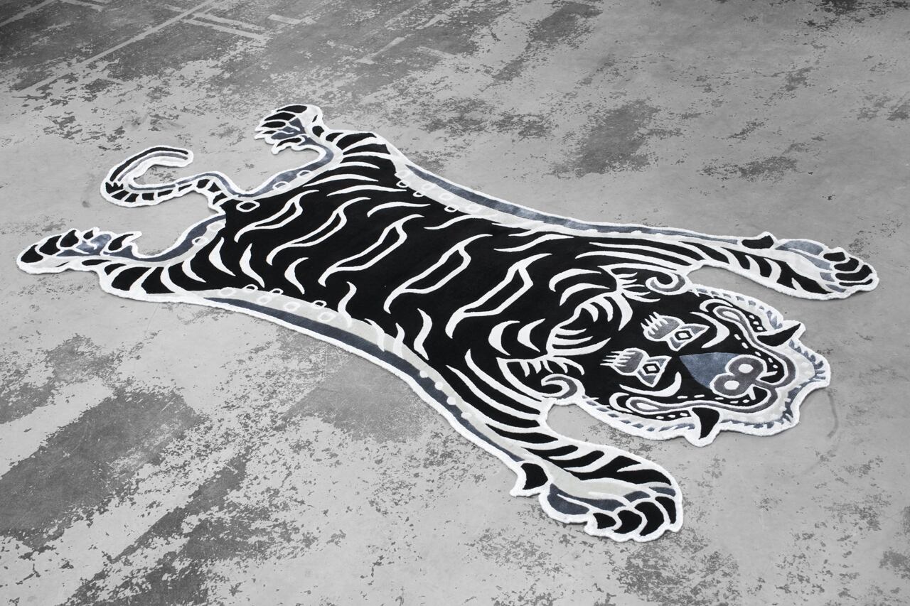 Tibetan Tiger Rug 《Lサイズ•シルク•オリジナル1•モノクロ171