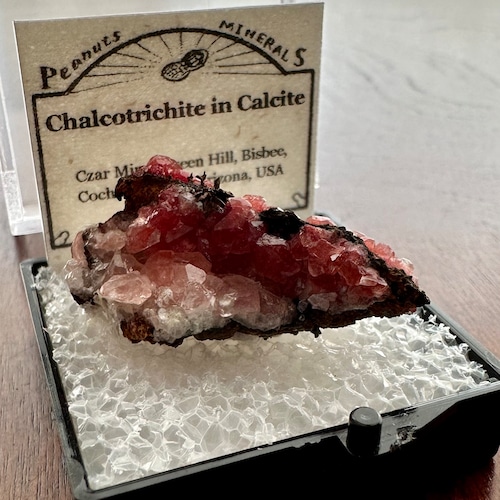 チャルコトリカイト/カルサイト【Chalcotrichite with Calcite】アメリカ産