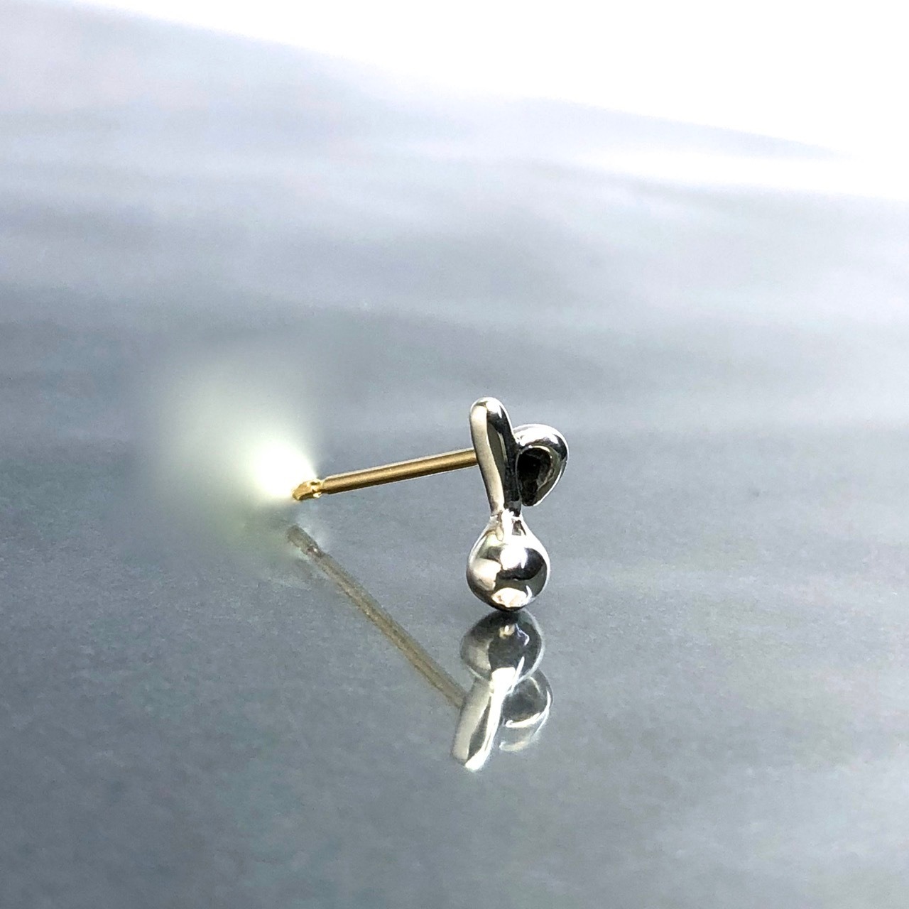 NOTE STUD / ノートピアス