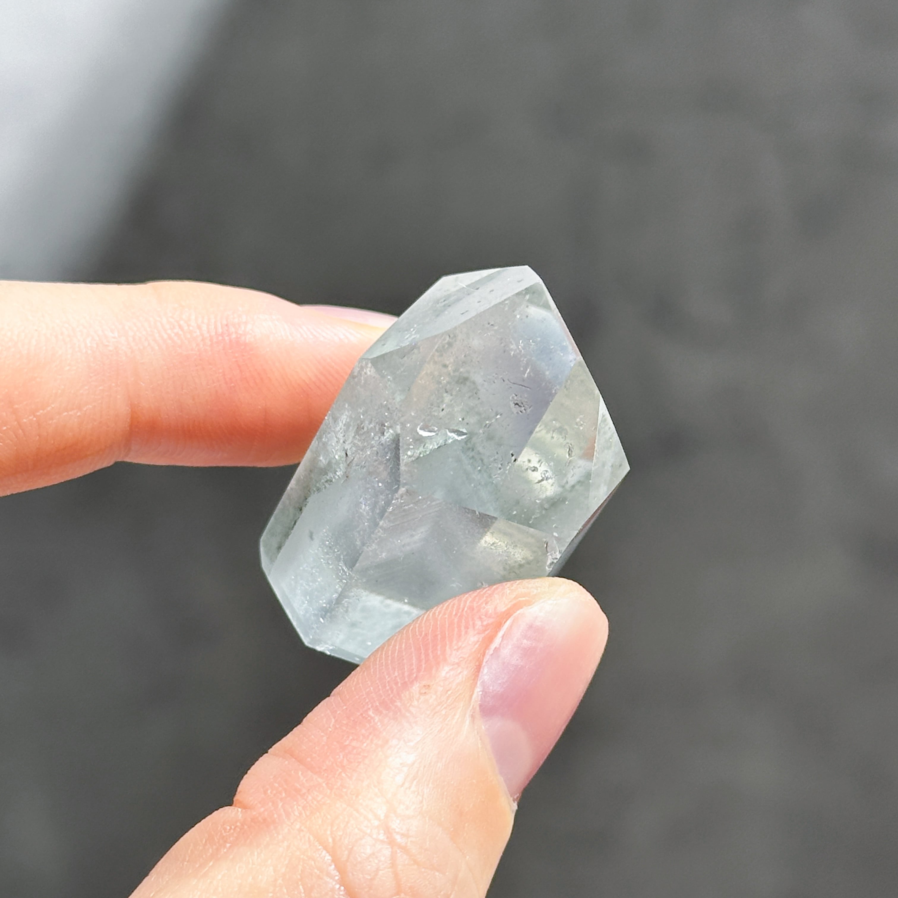 グリーンファントムクォーツ タワー32◇ Green Phantom Quartz◇天然石