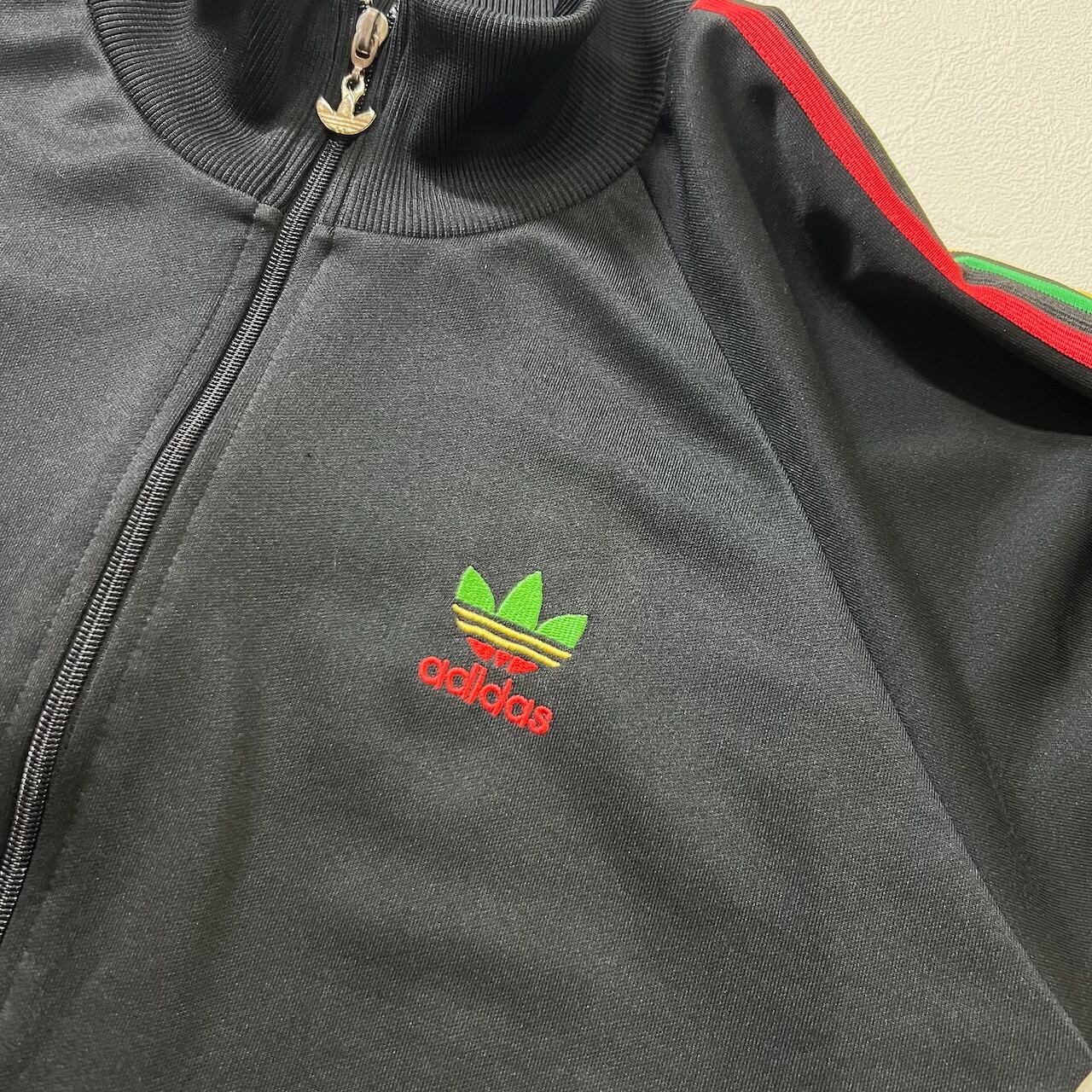 90s adidas トレフォイル バック刺繍 ラスタカラー ジャージ トラック