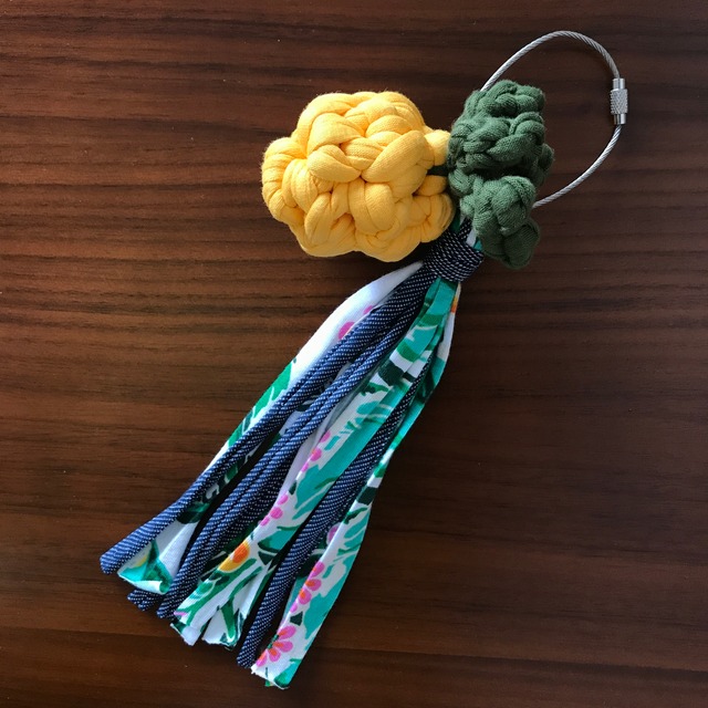 ズパゲッティ バッグ パイナップル タッセルチャーム 付き Ours Polaire ズパゲッティ バッグ パイナップル タッセルチャーム 付き Ours Polaire