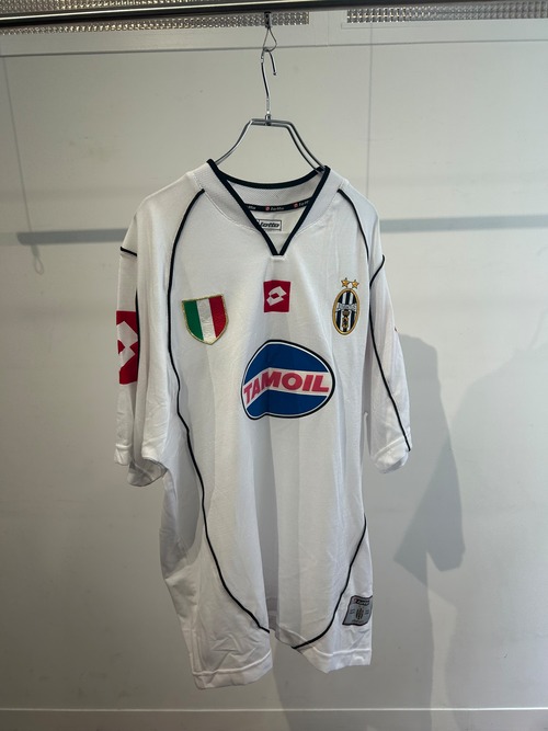 2002-03 Juventus jersey away