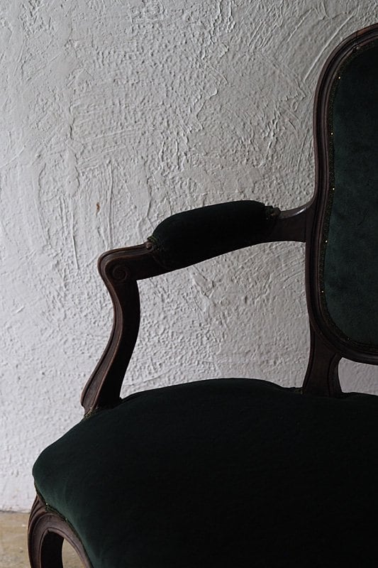 深いグリーンモケット張り 肘掛け椅子-antique french arm chair