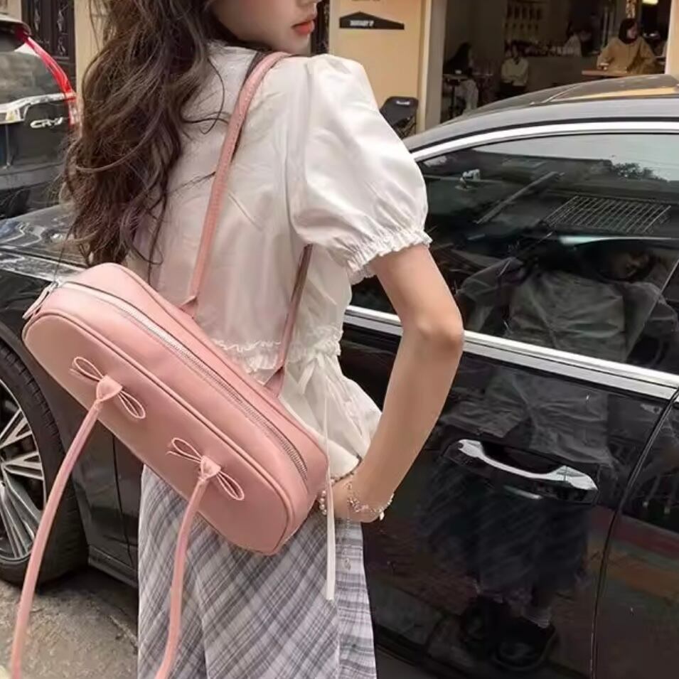 ガーリーフリルパフスリーブシャツ