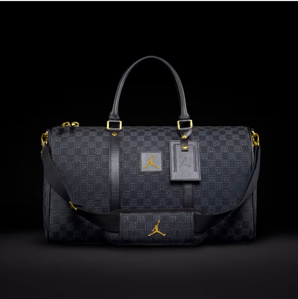 Jordan モノグラムダッフルバック（ブラック、25L） MONOGRAM+DUFFLE+BAG.png