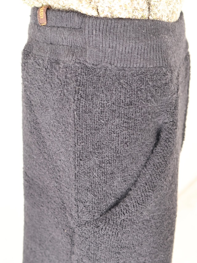 【ISA BOULDER】WOVENSIDE TROUSERS/black
