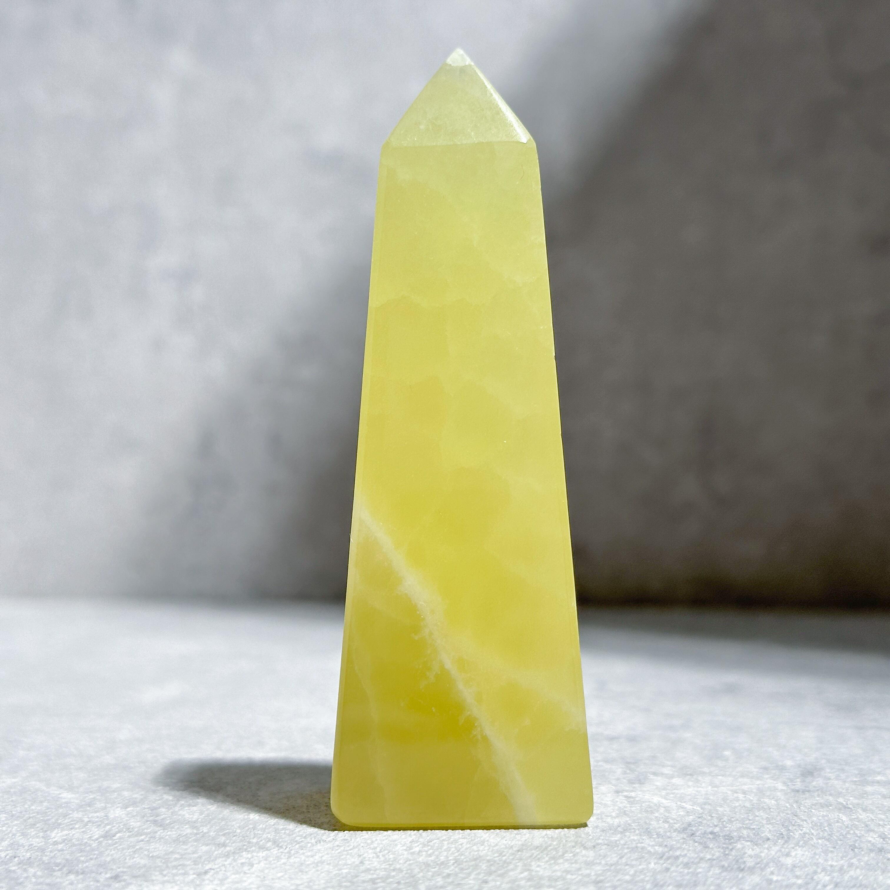 イエローカルサイト　パワーストーン置物 イエローカルサイト タワー63◇Yellow Calcite◇天然石・鉱物