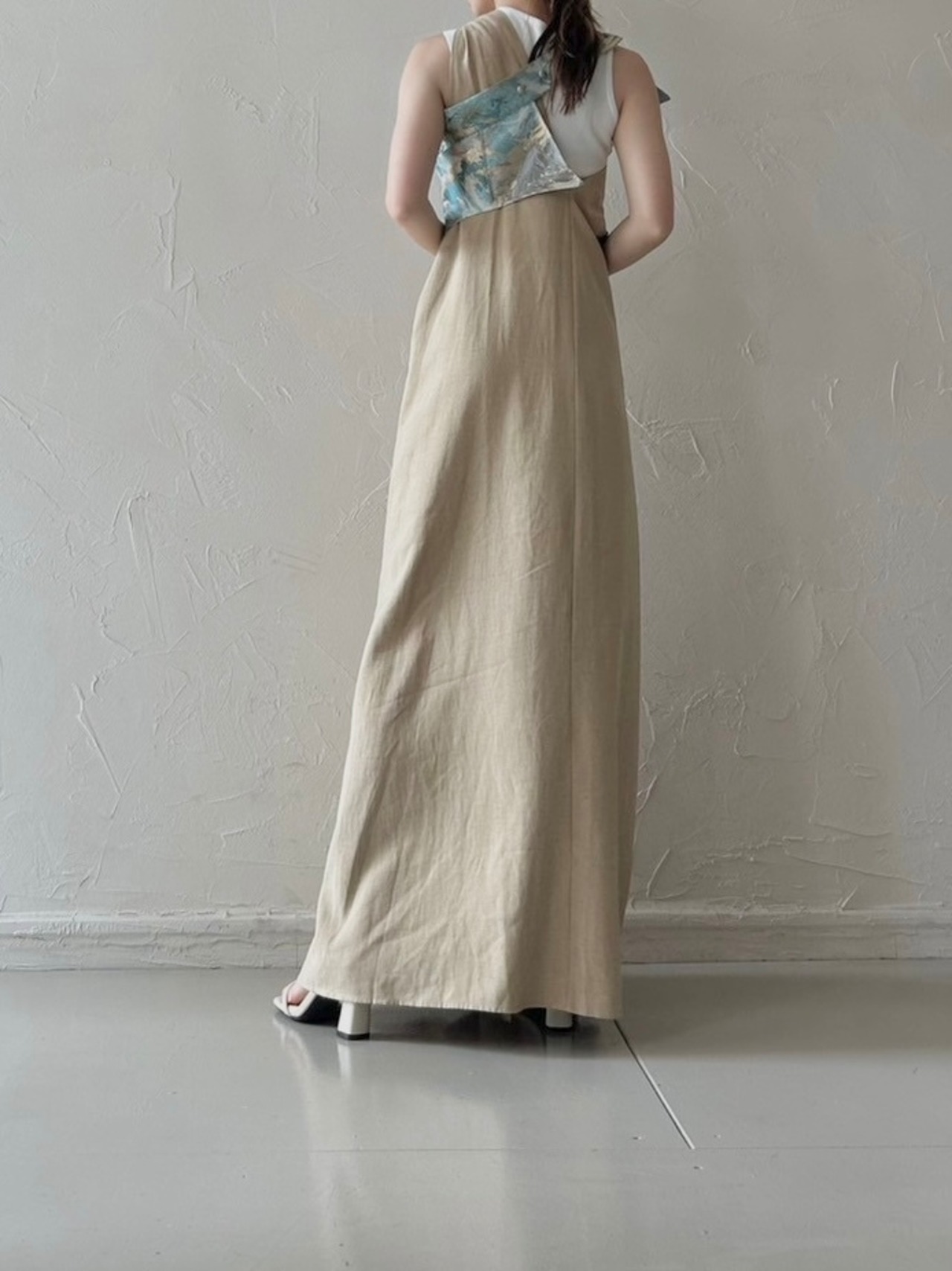 Halter Neck Linen Dress / BEIGE - 1