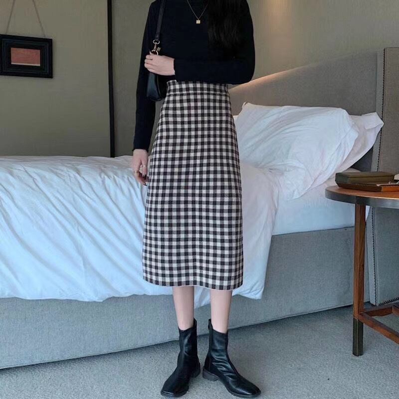 ミモレ丈チェックスカート
