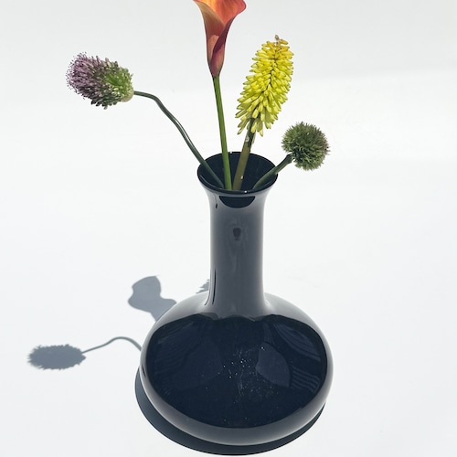 Black Vase Black Vase