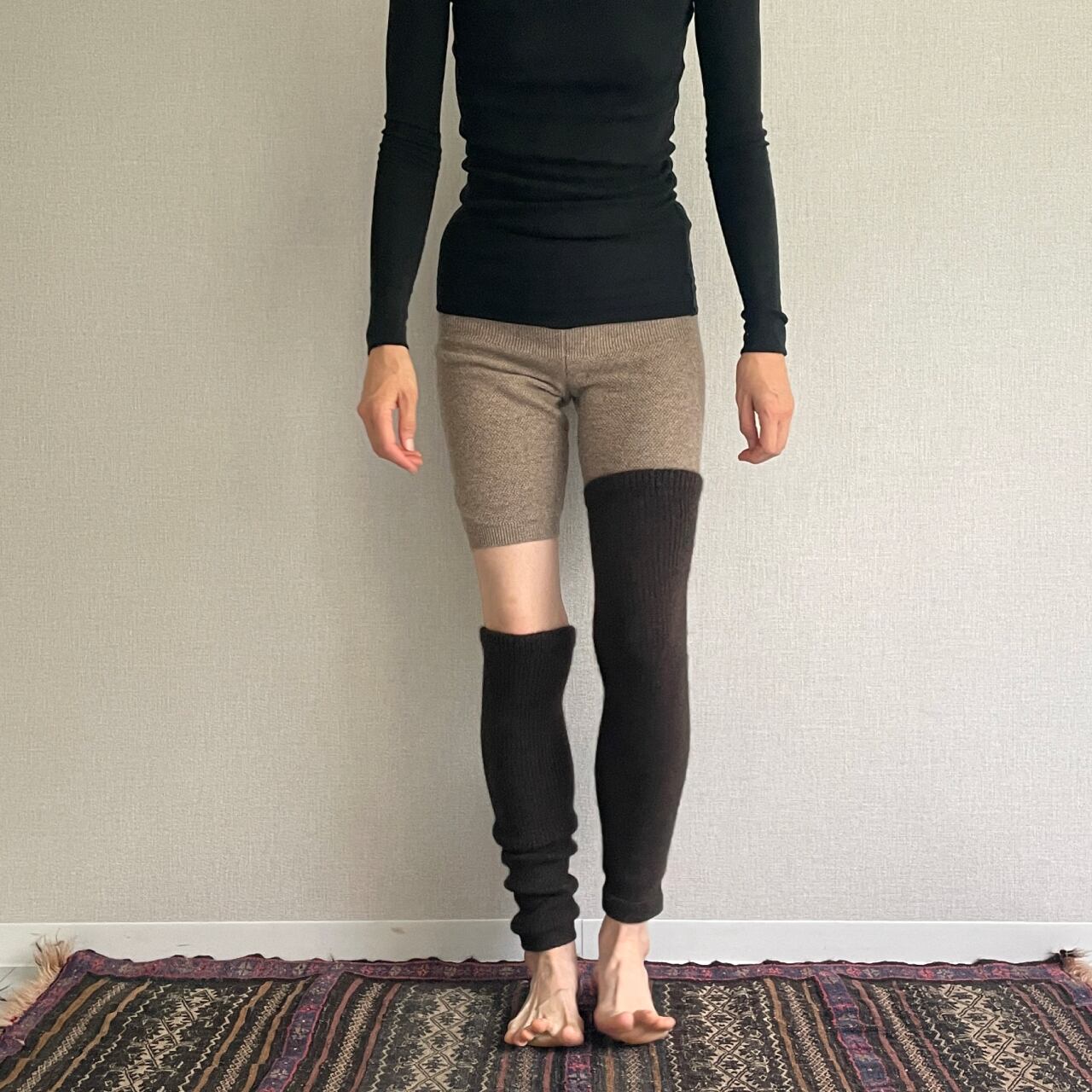 ヤクのレッグウォーマー／ロング | 空飛ぶ羊 BASE webshop｜モンゴルの